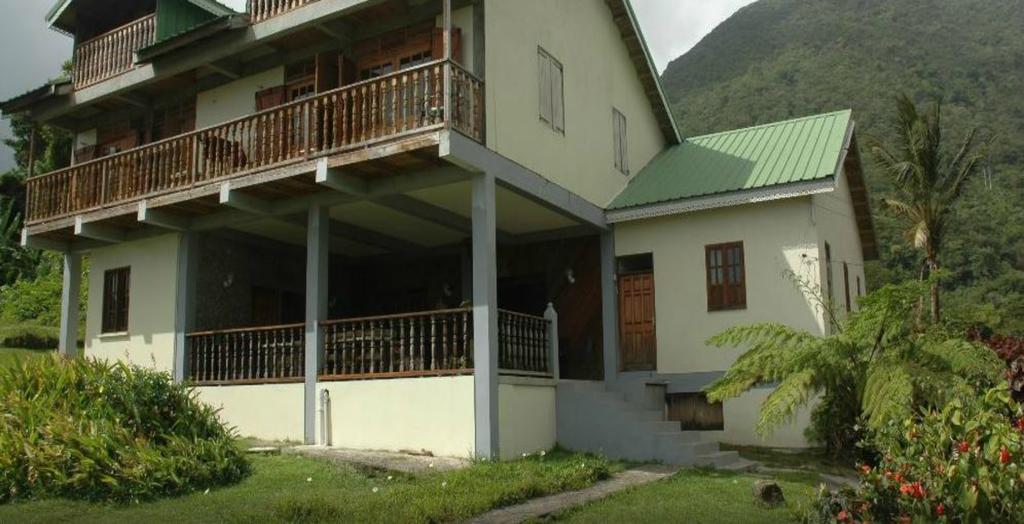 Roxys Mountain Lodge Laudat Exteriér fotografie
